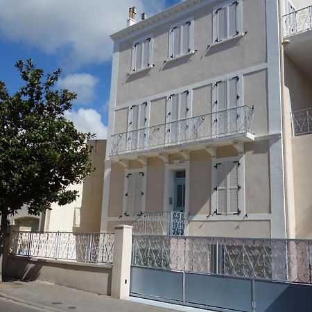 Appartement Port De Sanary エクステリア 写真